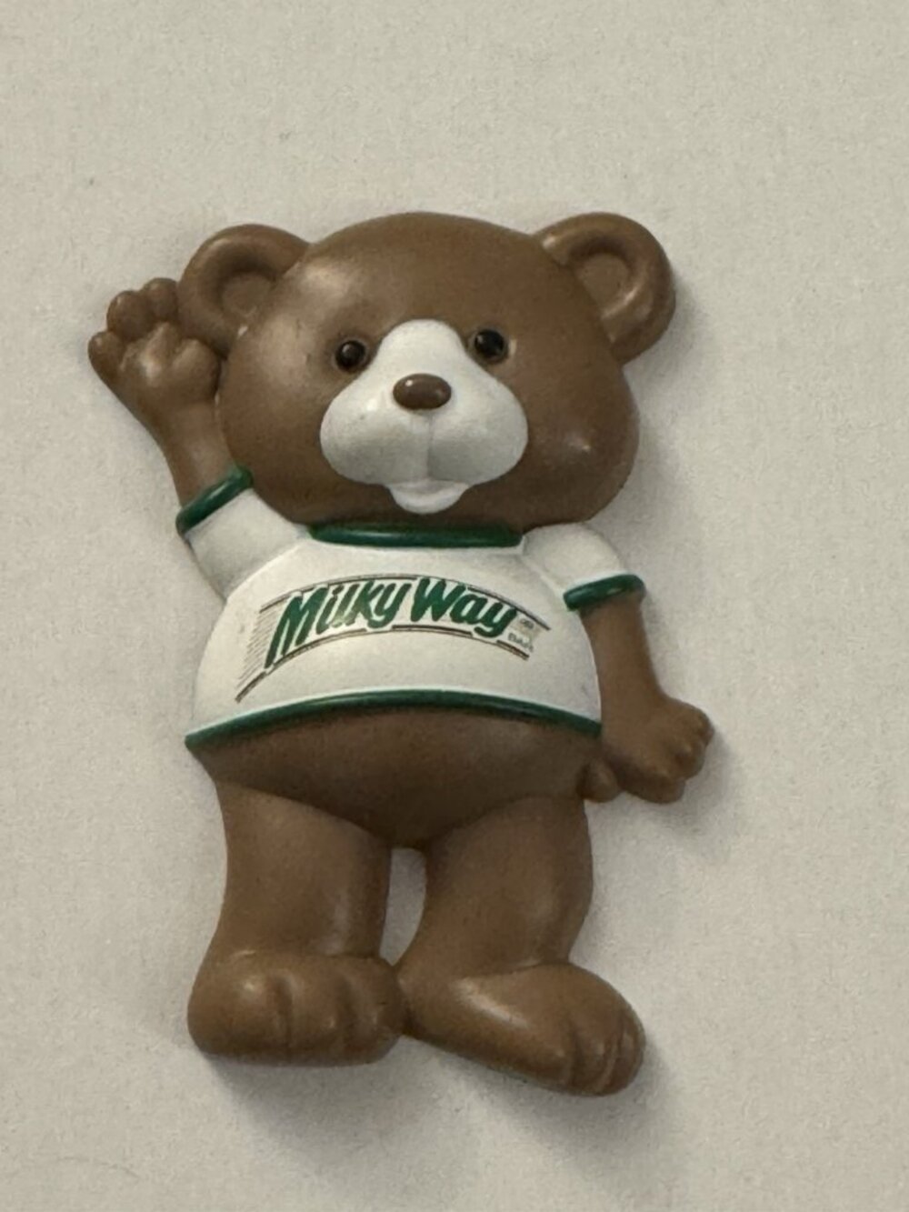 Milky Way Bar Bear Candy 1987 Plastic Fridge Magnet MM18